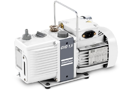 雙級油潤滑旋片式真空泵，0.75-27.5 m3/hr/0.4-33 cfm